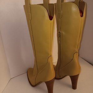 BCBG GIRLS KNEE-HI LEATHER BOOTS sz. 8B/38
